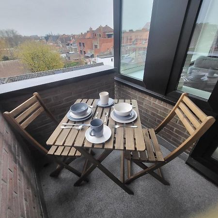 Gezellig Appartement In Brugge, Nabij Damme. Eksteriør billede