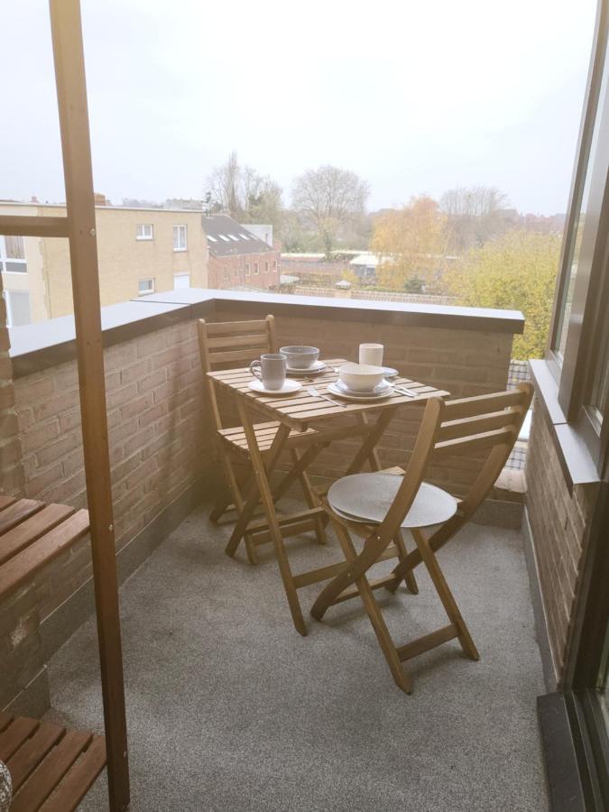 Gezellig Appartement In Brugge, Nabij Damme. Eksteriør billede